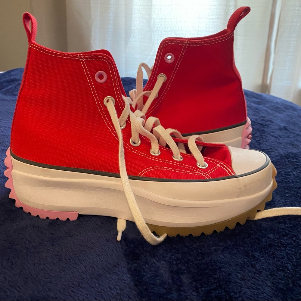 Read platform chuck Taylors